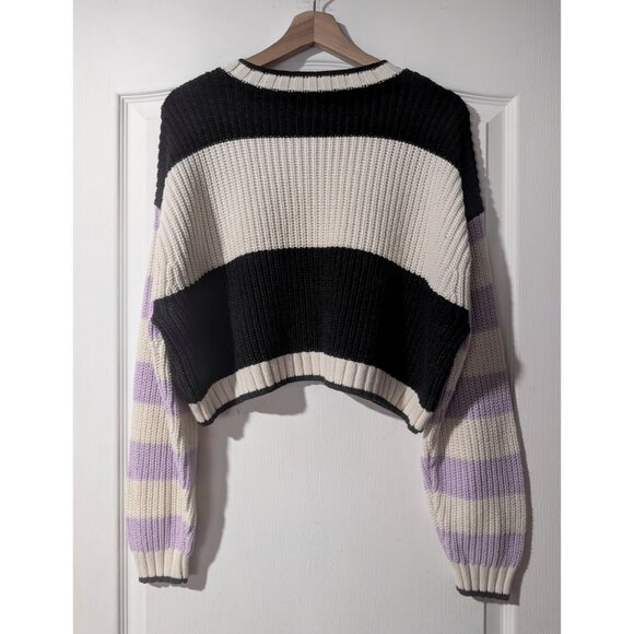 AE | Striped Cropped Crew Neck Sweater In Purple/Black - Picture 3 of 9